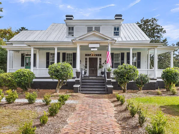 115 S Magnolia St, Summerville, SC 29483