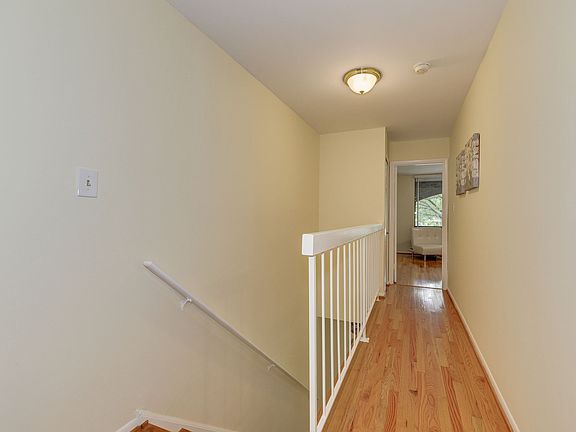 5th image of 736 15th St S APT A