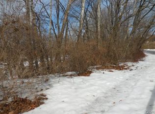 Timberline Rd, Walnutport, PA 18088