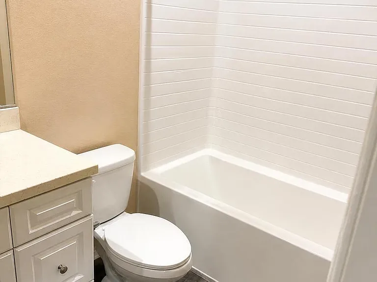 2818 E Berry Loop Privadounit #67 — Photo 11