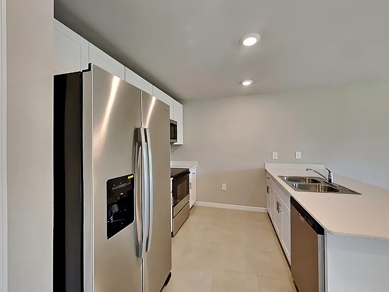4731 Gillot Blvd — Photo 3