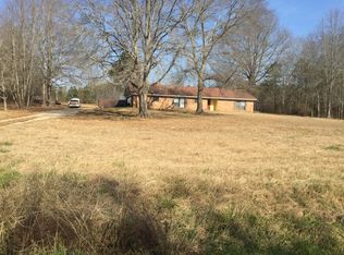 745 Ponta Hills Rd, Meridian, MS 39305