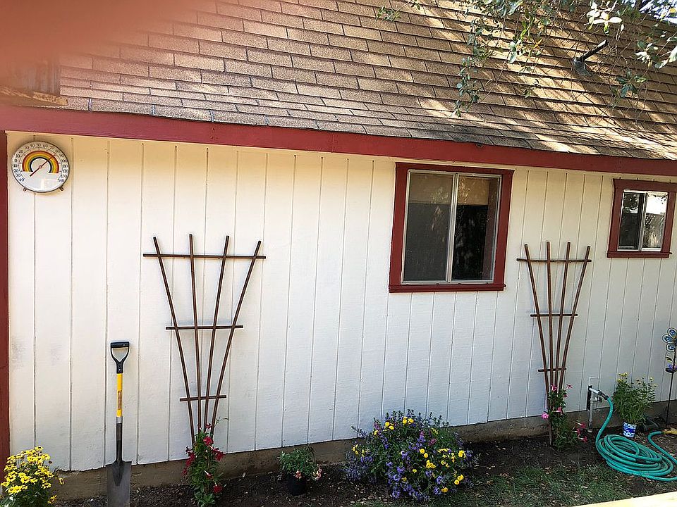 1st image of 805 Coloma St