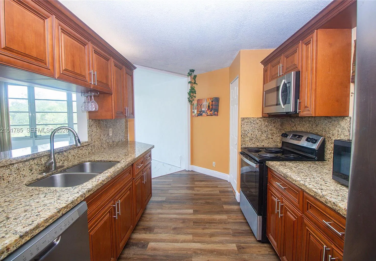 3100 N Pine Island Rd — Photo 2