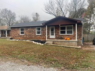 13161 Nashville Rd, Woodburn, KY 42170