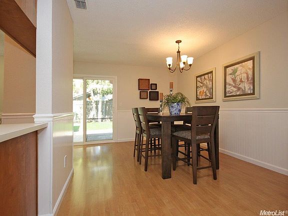 4th image of 51 Bingham Cir