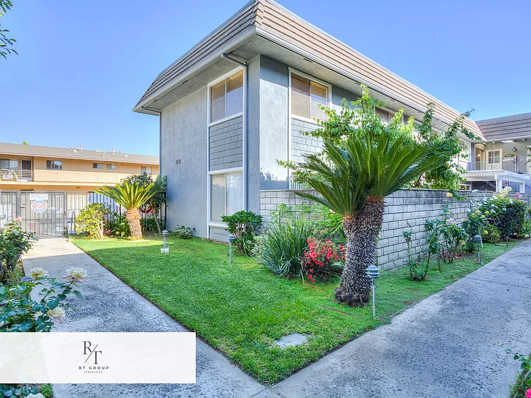 850 Arcadia Ave #7 — Photo 2