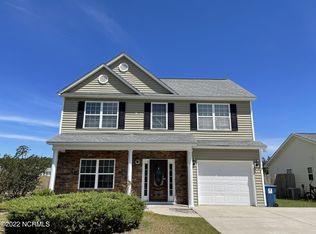 127 Crooked Run Dr, New Bern, NC 28560