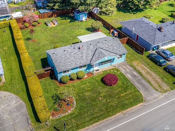 You'll love the fabulous fully-fenced, fully-landscaped 11,645 square foot level lot!