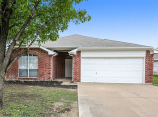 5436 Trout Creek Ct, Watauga, TX 76137