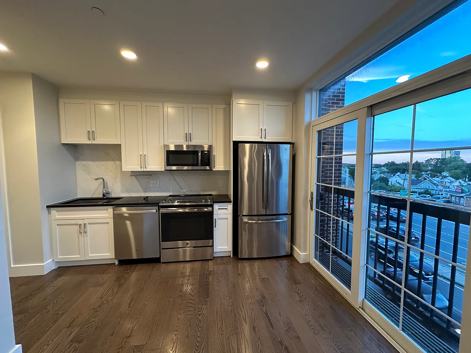 430 McGrath Hwy — Photo 4
