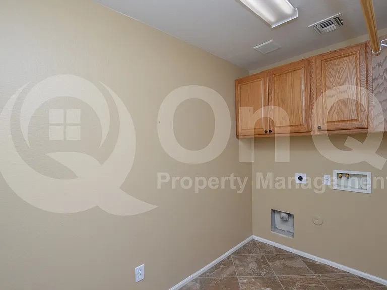 29979 N Maravilla Dr — Photo 13