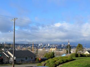 2210 E 34th St, Tacoma, WA 98404