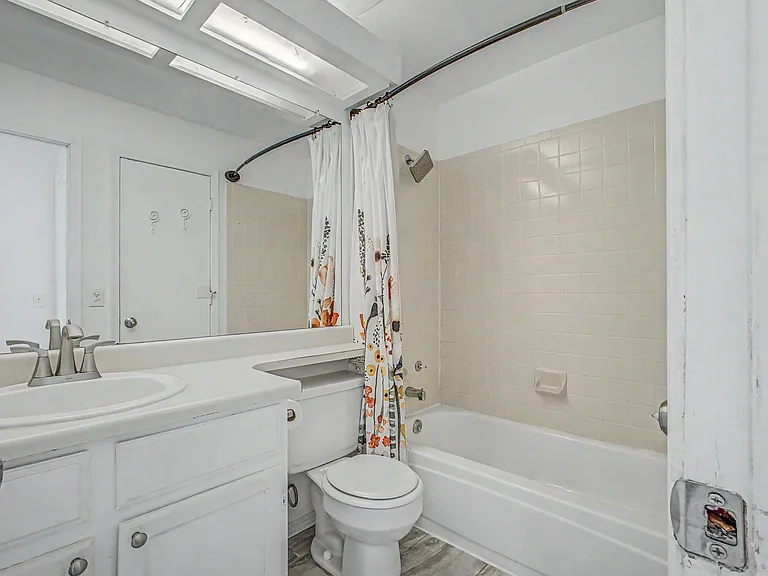 3731 Shefield Dr — Photo 13