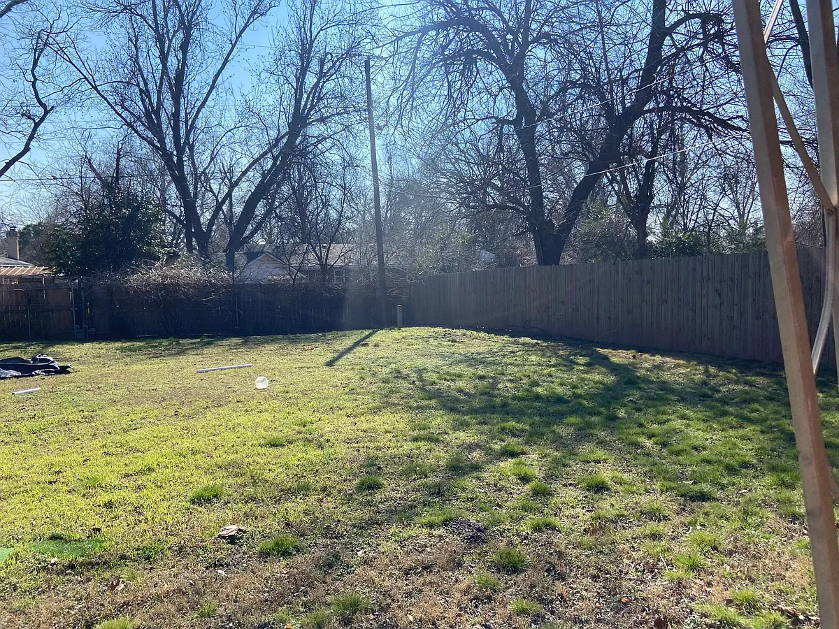 Building Photo - 1230 Caddell Ln