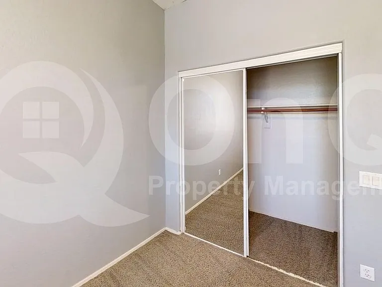 16617 S 27th Ln — Photo 15