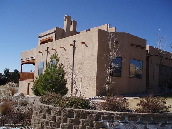 3rd image of 3303 Santa Fe Ct