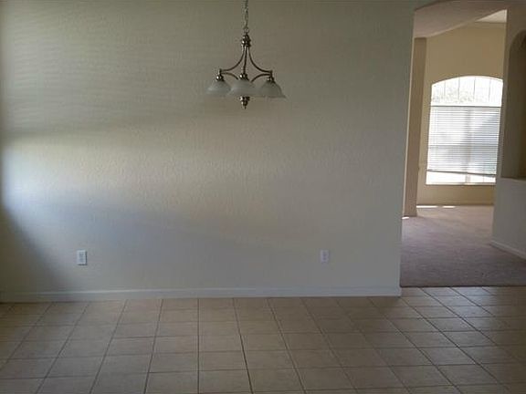 4th image of 2870 Oconnell Dr