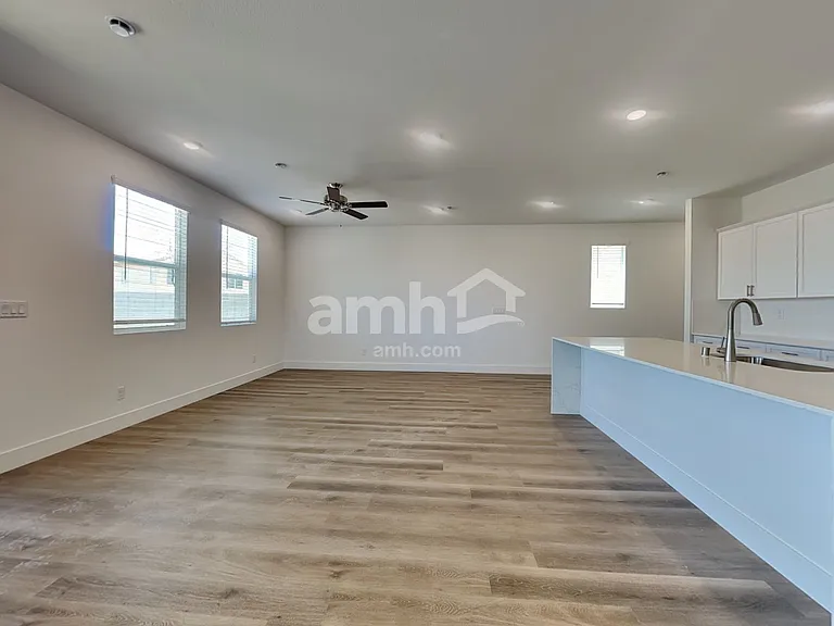 4206 Halo Hollyhock St — Photo 4
