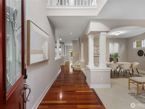 5th image of 5111 NE 7th Place