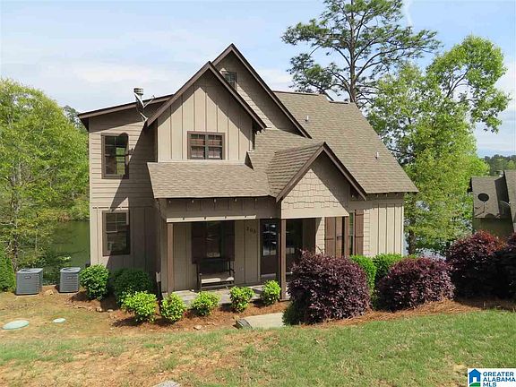 2nd image of 300 Cottage Dr