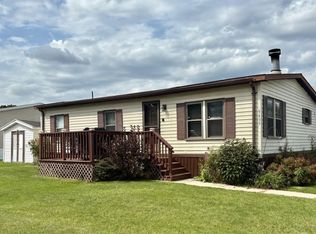 9435 Hunters Rill, Fenton, MI 48430