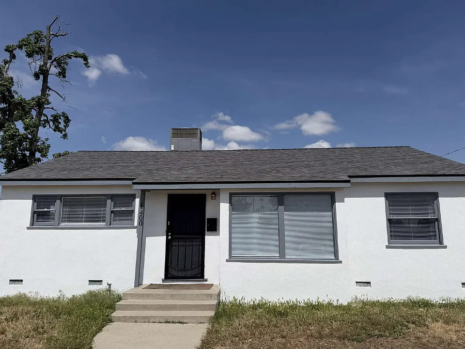 1400 Maitland Dr