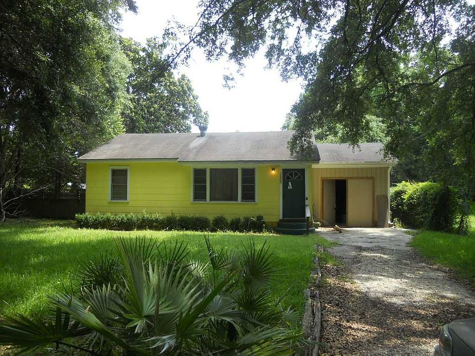 2nd image of 2405 Riverside Dr