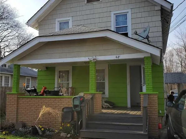 48 E 12th St, Huntington Station, NY 11746