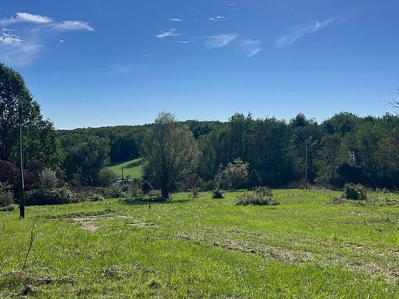 2nd image of 9784 Hunt Rd
