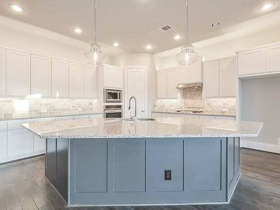 The Carraway - Kitchen