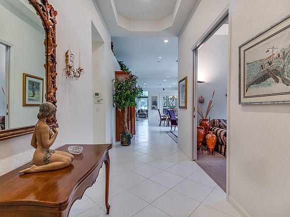 3rd image of 10871 Royal Devon Way