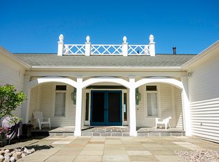 6105 Wolfeboro Rd, Jamesville, NY 13078