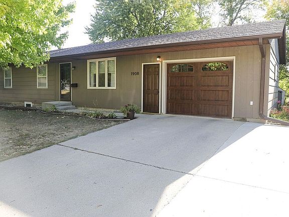 2nd image of 1908 N 7th St