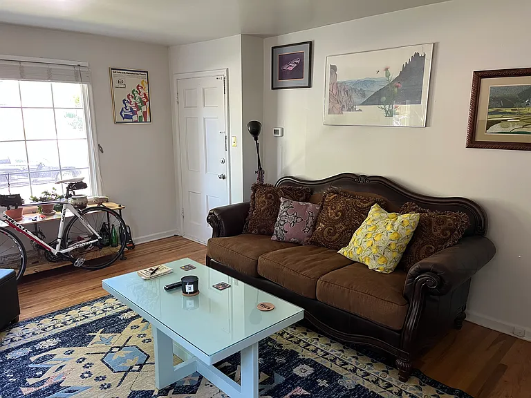 824 E 5th Ave #B — Photo 3