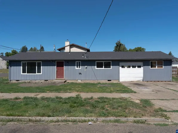 544 SW 1st St, Sheridan, OR 97378