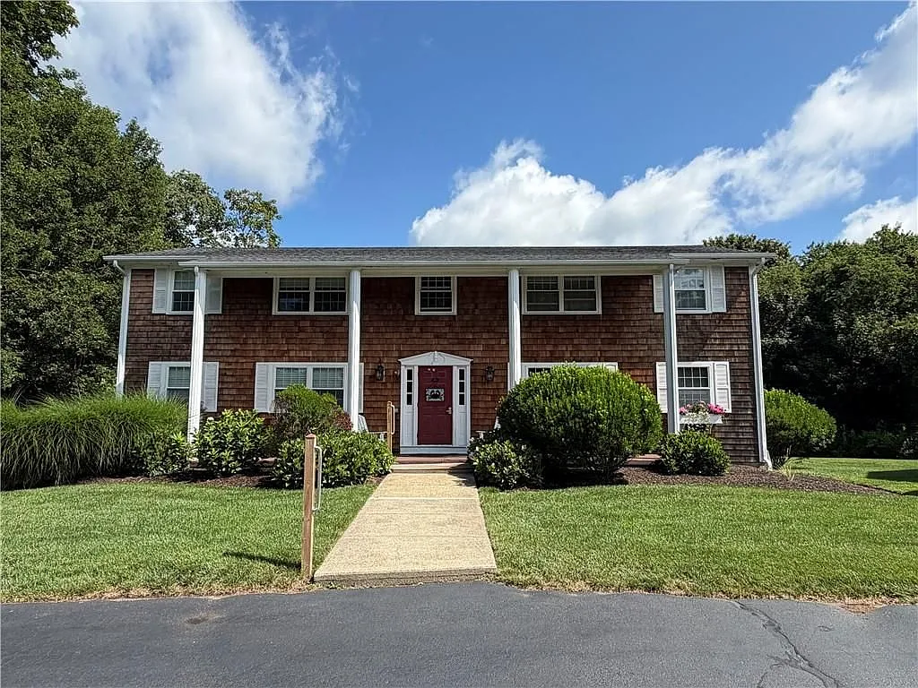 1 bed, 1.0 bath, 640 sqft, $1,750 — Photo 1