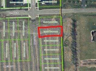 6005 Martin Ln W, West Fargo, ND 58078