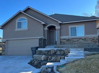 337 Temple Meadow Ln, Richland, WA