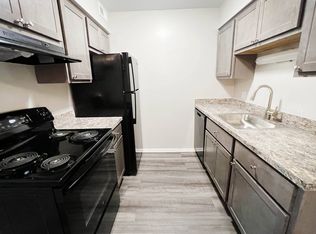 Crown Ridge Apartments, Franklin, OH 45005