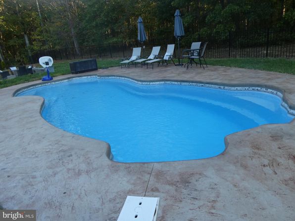 58 Rock Springs Ln, Amissville, VA 20106