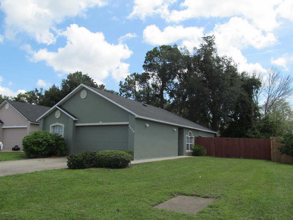 1st image of 8493 English Oak Dr