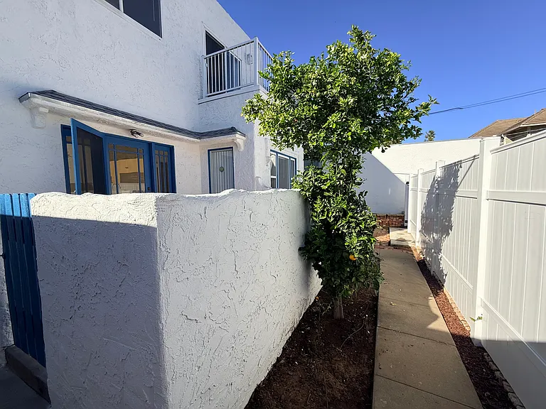 418 D Ave — Photo 24
