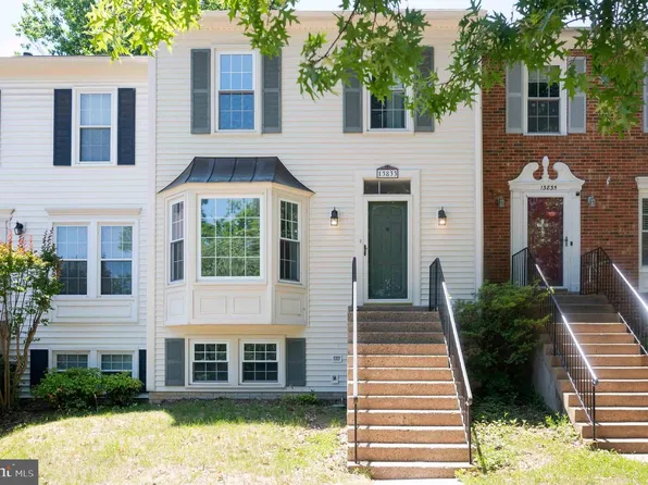 13833 Wakley Ct, Centreville, VA 20121