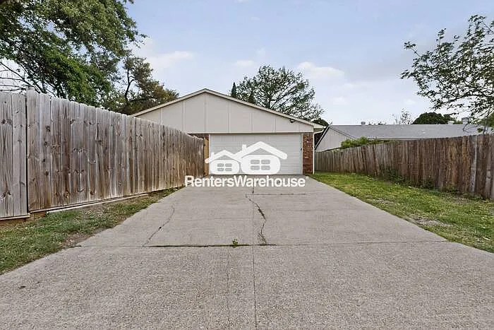 4840 Graham Ct — Photo 40
