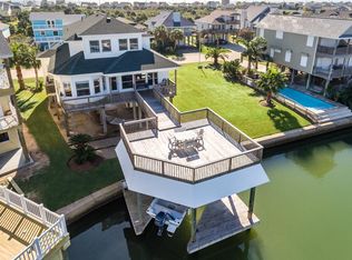 22306 Isle View Dr, Galveston, TX 77554