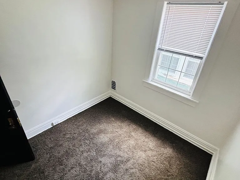 551 Park Pl — Photo 18