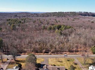 S Main St #16, East Granby, CT 06026