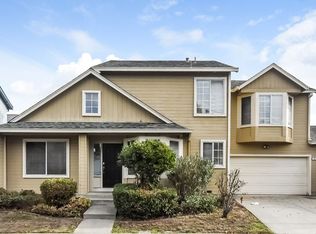 911 Beechwood Cir, Suisun City, CA 94585