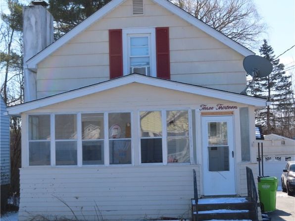 313 Garden City Dr, Syracuse, NY 13211